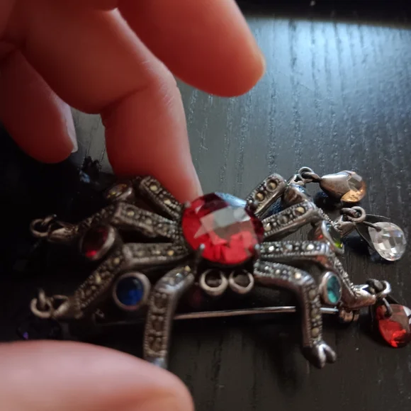 Sterling Silver Marcasite Multicolor Crystal Spider Brooch Vintage Whimsigoth